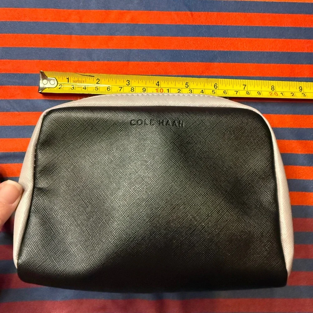 Cole Haan American Airlines Travel Amenity Kit Toiletry Cosmetic Bag Black Red